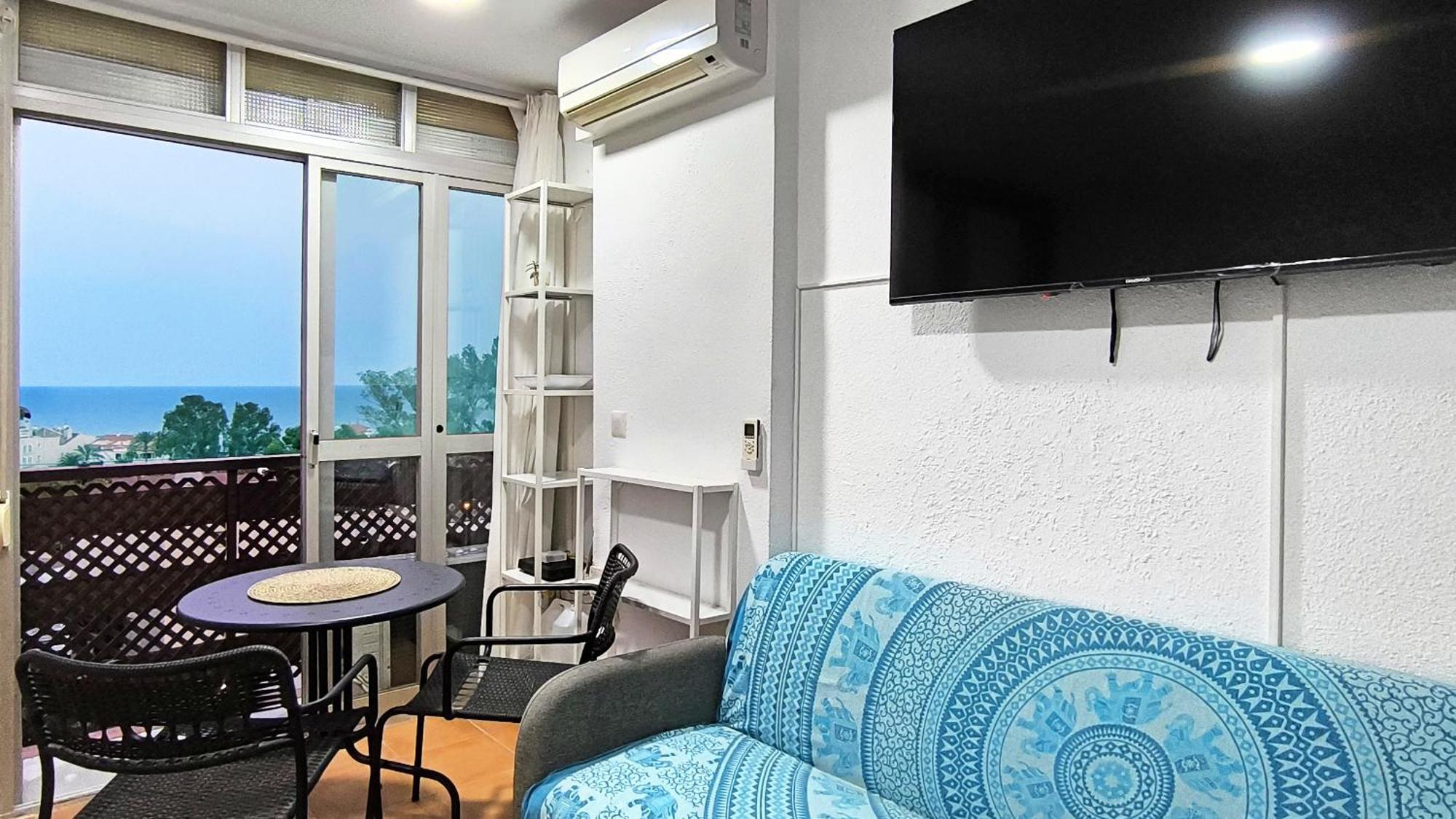 Las Naciones Studio Apartment Benalmadena Exterior photo